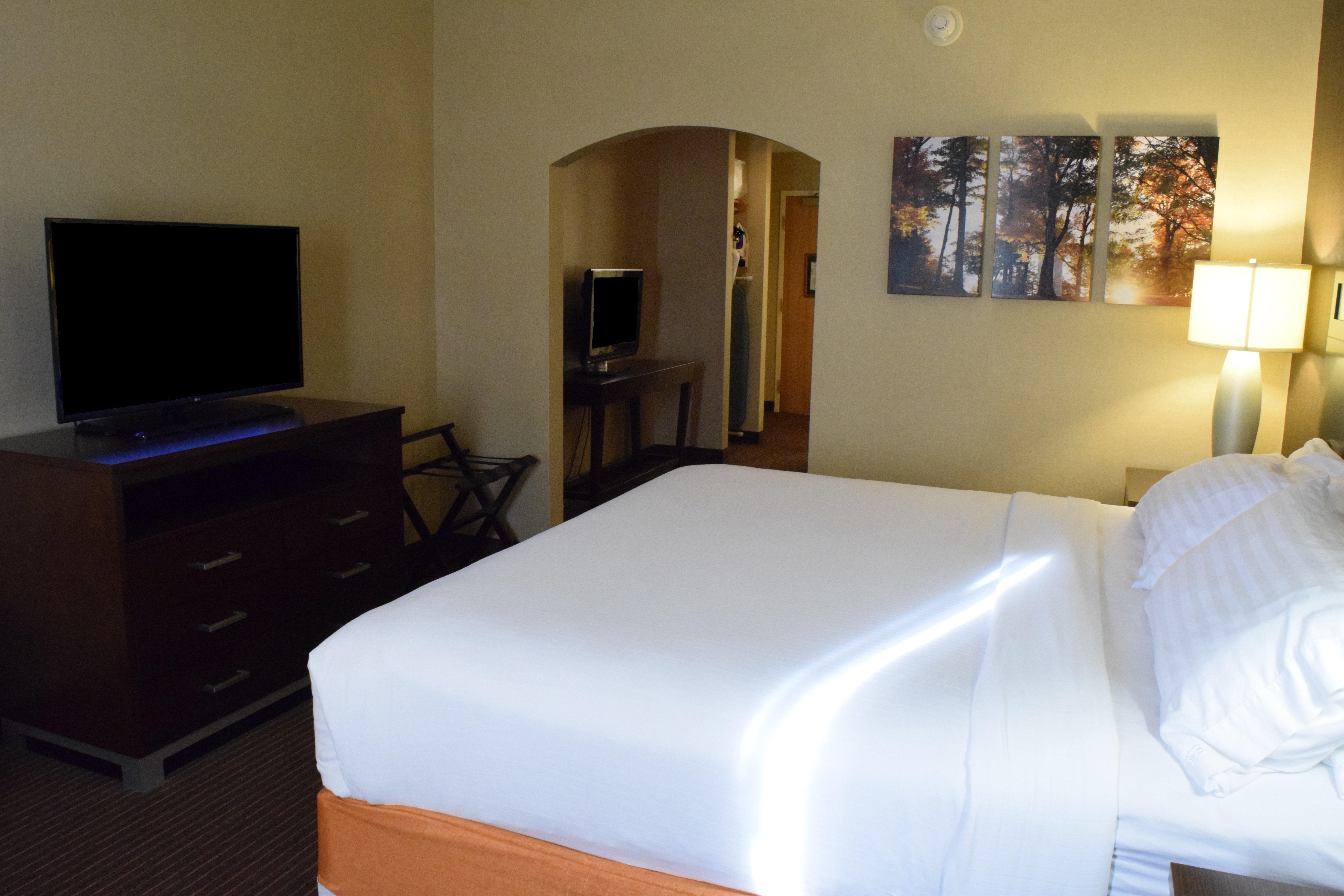 Holiday Inn Express Hotel & Suites Watertown - Thousand Islands By Ihg エクステリア 写真